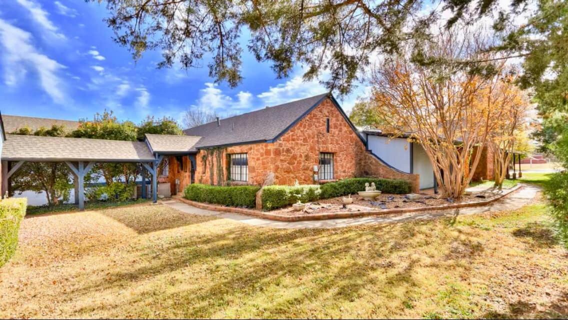 The Monastery At Forest Lake Oklahoma City Exterior foto